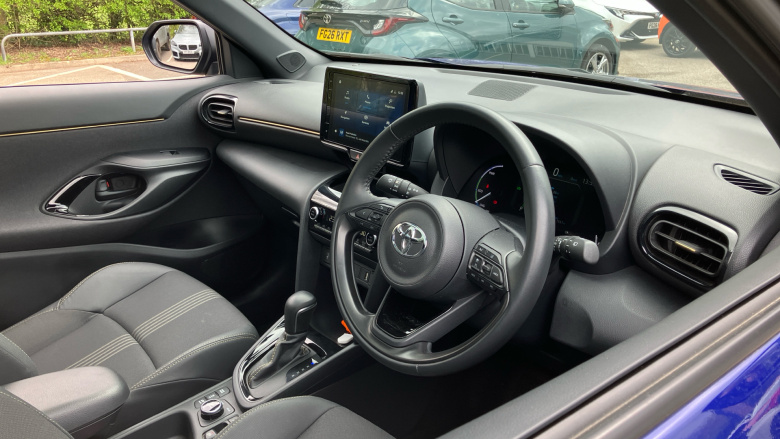 Toyota Yaris Cross 1.5 Hybrid Dynamic AWD 5dr CVT Hybrid Estate